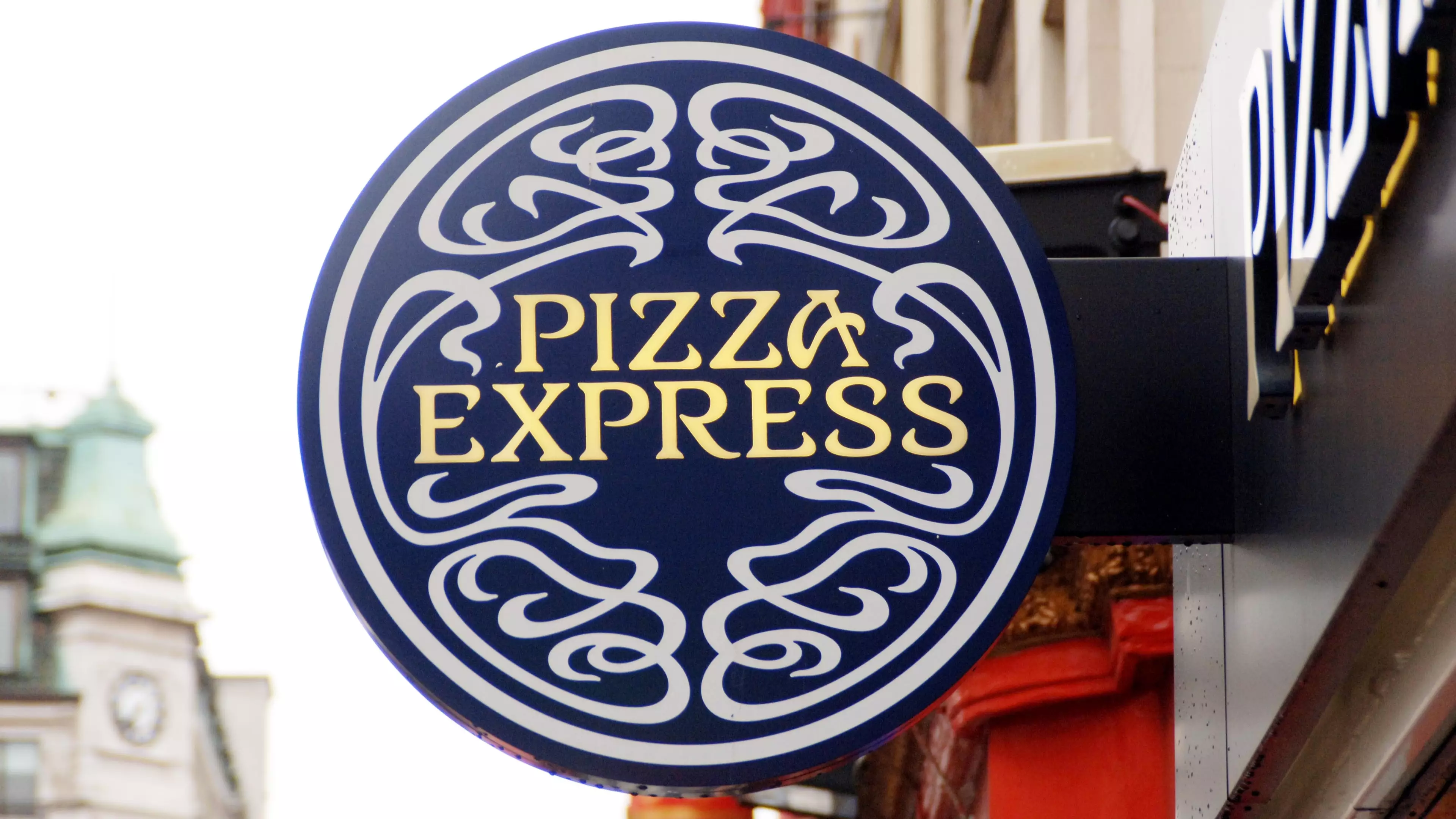 Pizza Express Give Woman 'Monstrosity' Pizza After Running Out Of Vegan Cheese