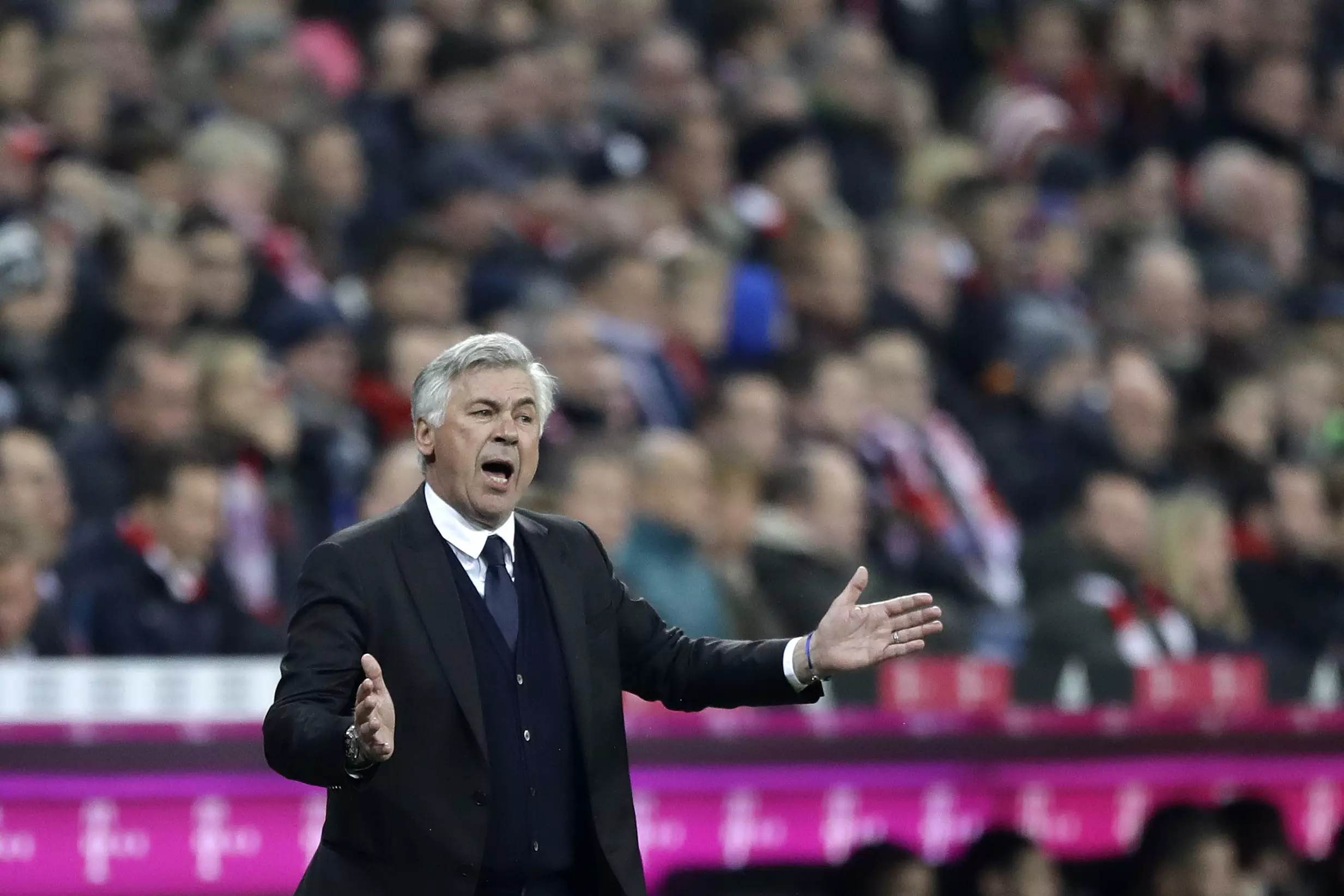 Bayern Munich Launching £65 Million Raid On Premier League Striker