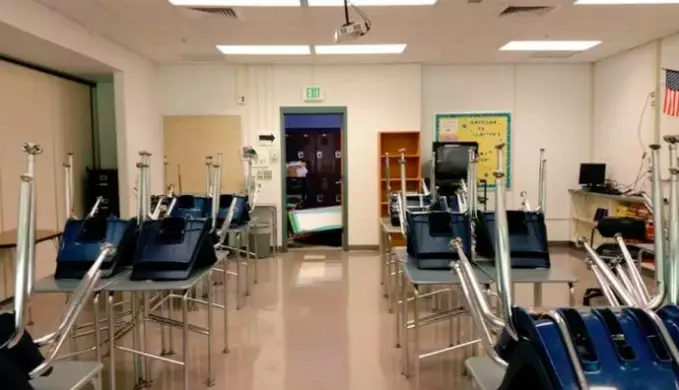 The classroom used to be plain and boring
