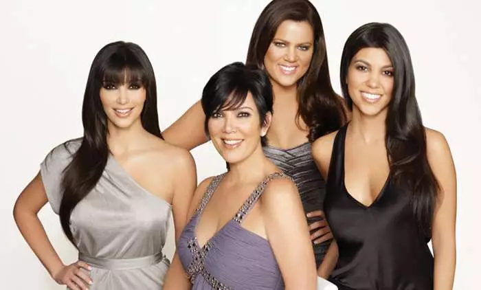 Fancy winding the clock back to see where Kim, Kourtney, Khloe and Kris were in S3? (