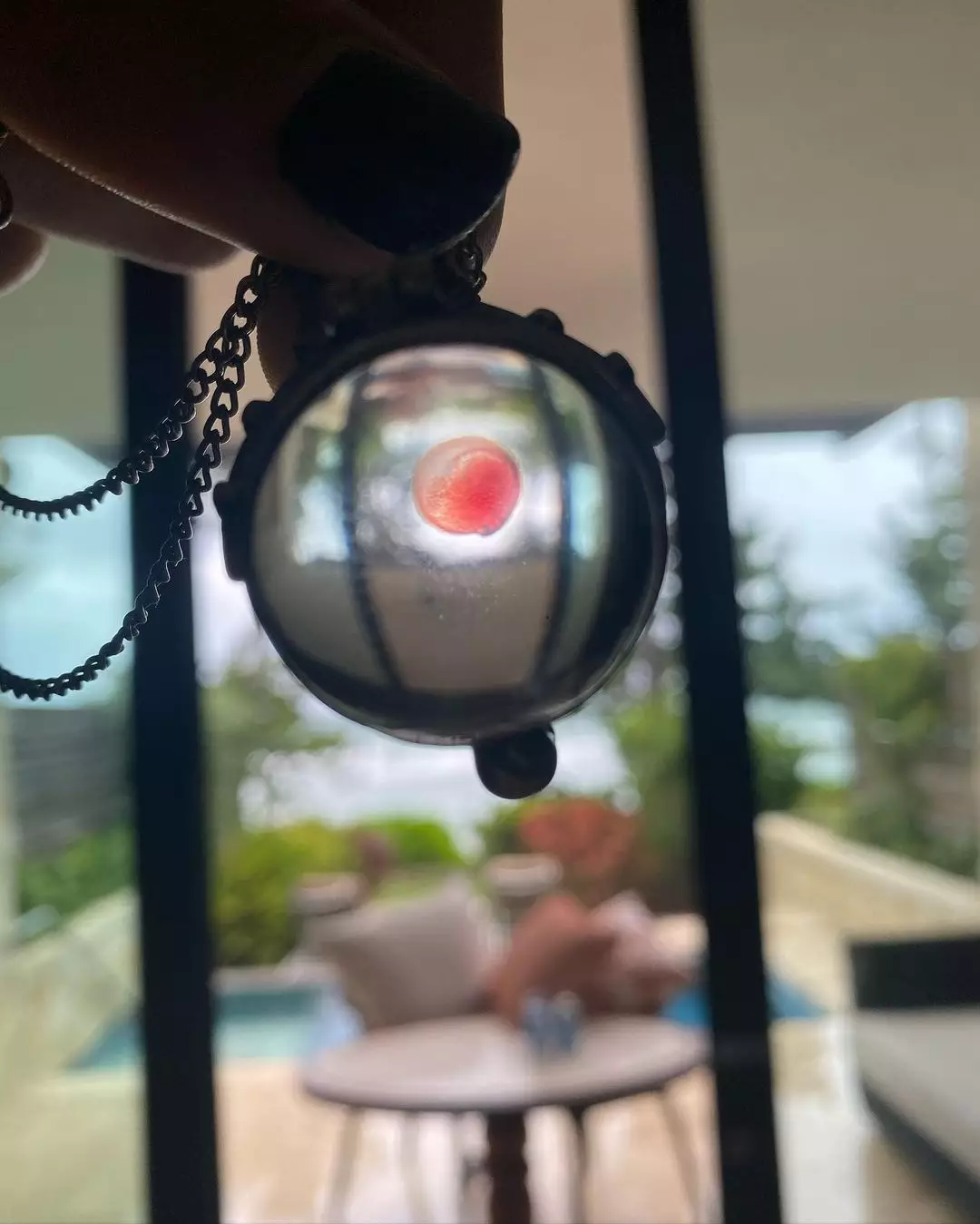 Machine Gun Kelly shared the eye-catching necklace on Instagram.