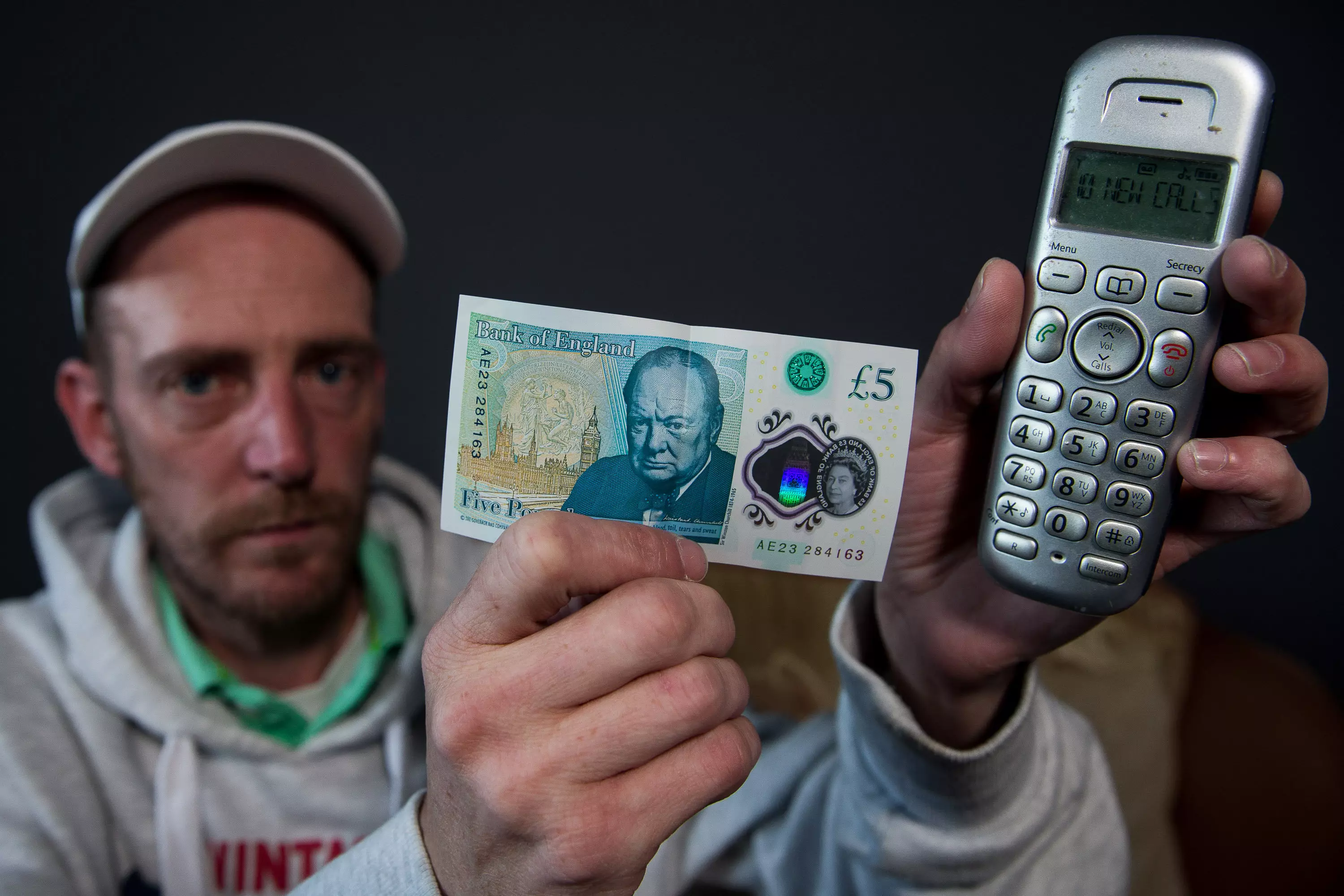 Man Checks Serial Number On New £5 And It's The Same As His Phone Number
