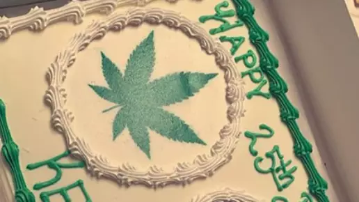 Mum Asks For 'Moana' Cake For Daughter's Birthday But Gets Marijuana-Themed One Instead
