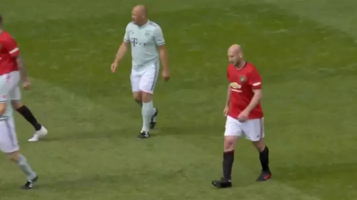 Jaap Stam Rolled Back The Years To Leave A Trail Of Bodies