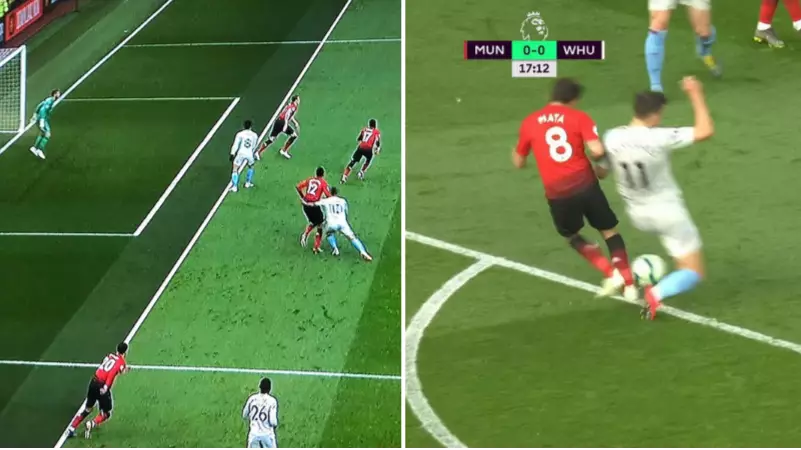 Everyone Is Calling Man United Lucky After Two Shocking Decisions At Old Trafford