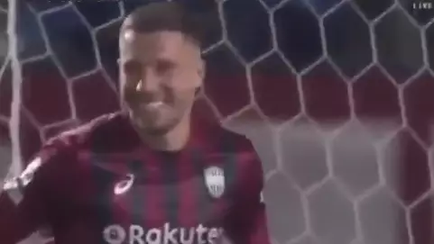 Watch: Lukas Podolski's Yellow Card Is Going Viral