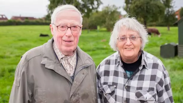 Couple Who Lived Without Modern Luxuries Still In Love After 40 Years