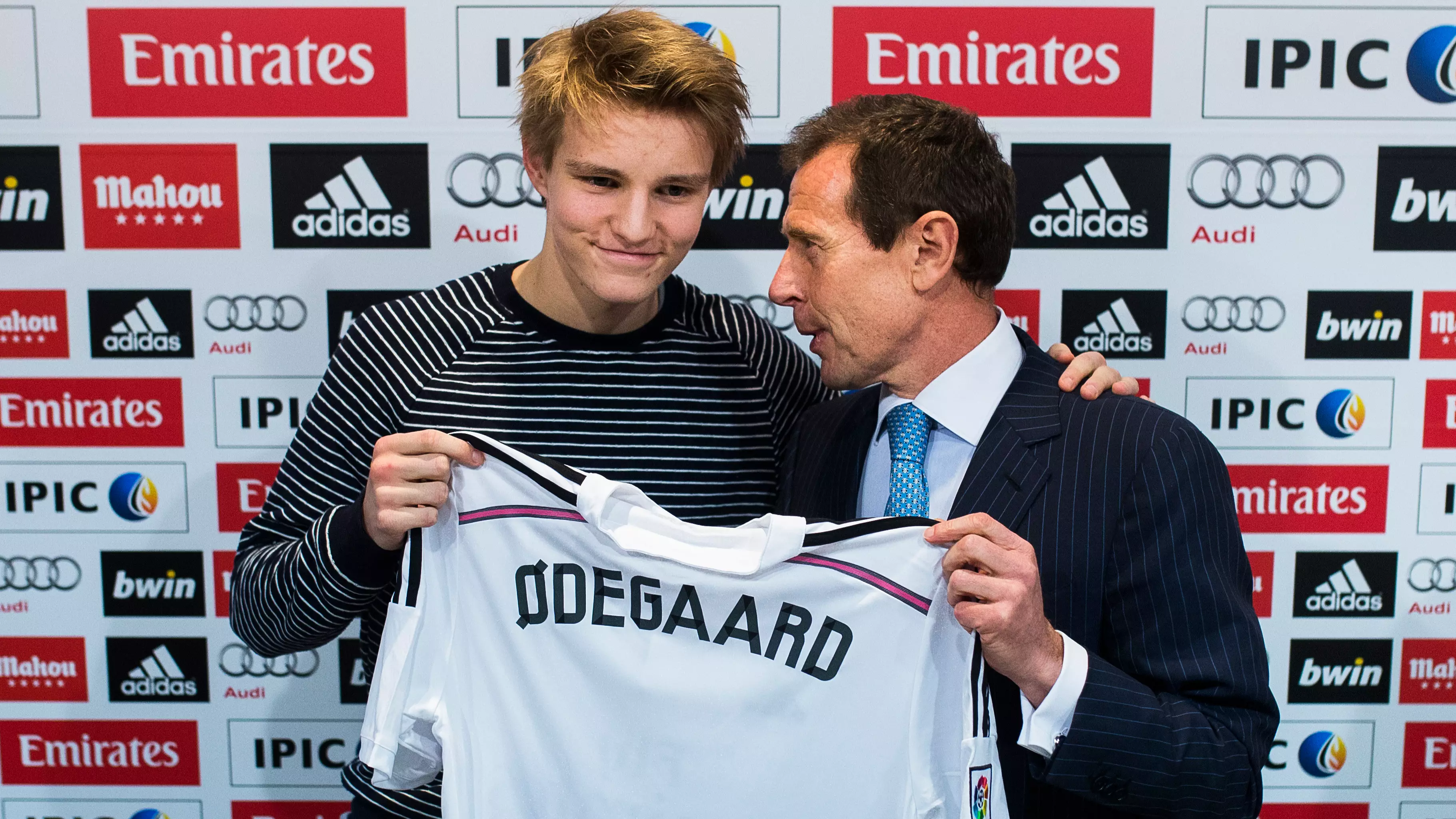There's A Major Downside To Playing With Martin Odegaard On FIFA 17