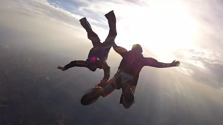 Skydiver Falls To His Death After Parachute Didn't Open Above Western Australia