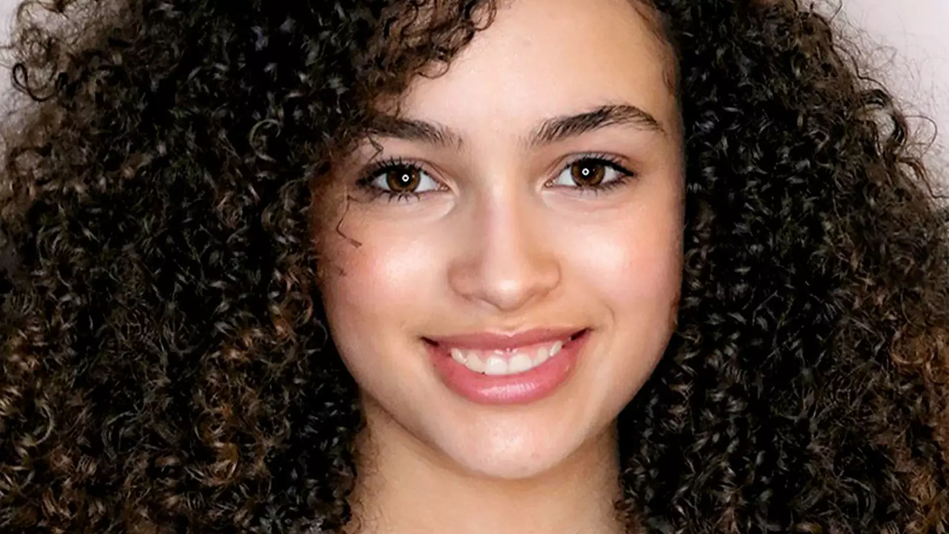 Tributes Pour In For CBBC Star Mya-Lecia Naylor Who Died Aged 16