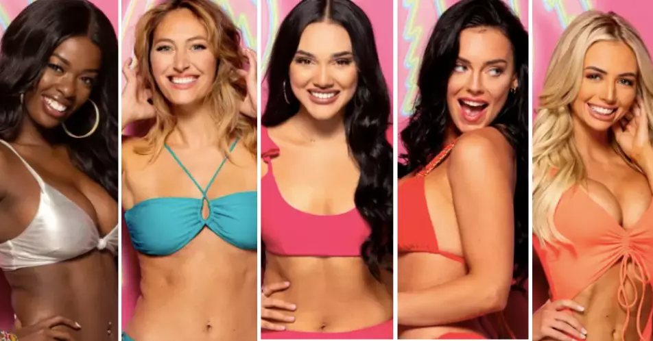 Meet the girls: Justine, Moira, Cely, Kaitlynn, Mackenzie (from left to right) (