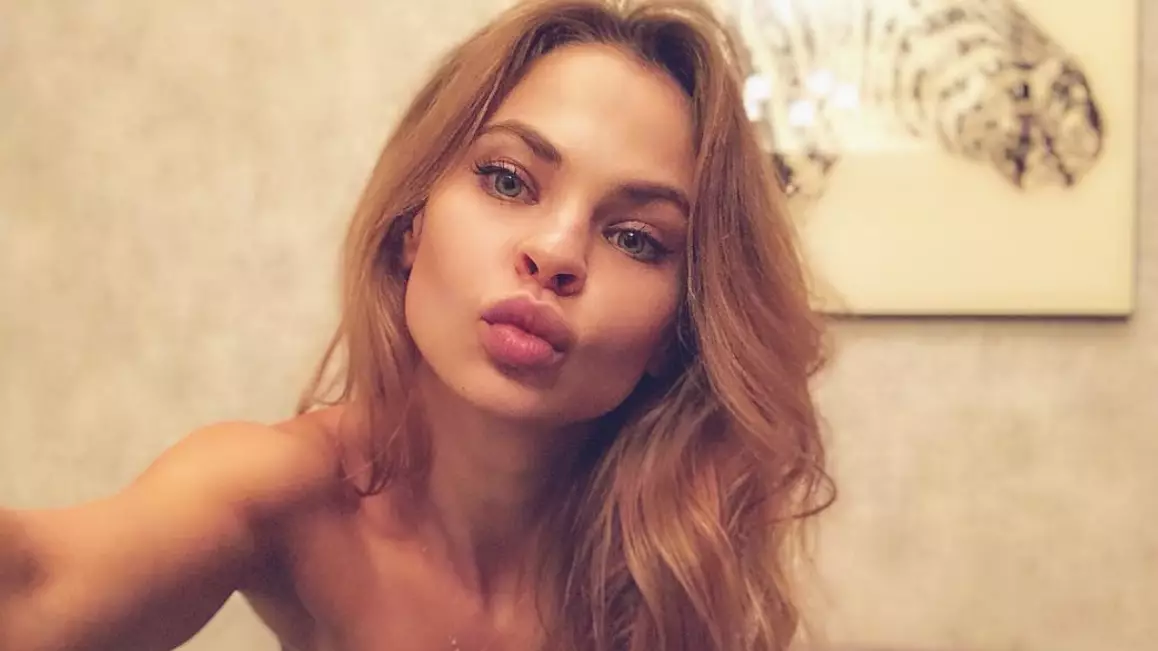 Russian Model Locked Up In Thailand Says She Will Reveal 'Secrets Between Trump And Russia' 