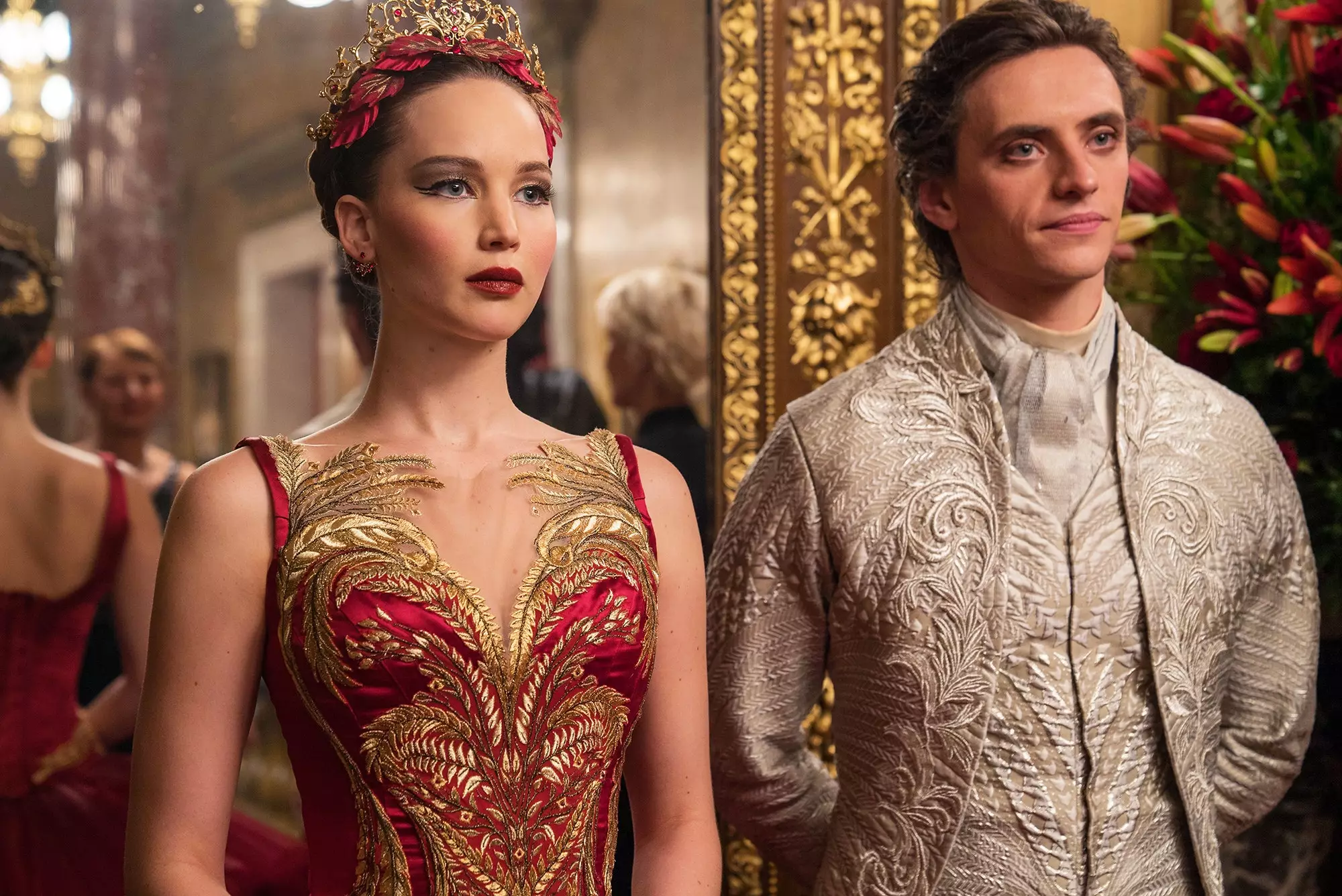 Jennifer Lawrence and Sergei Polunin in Red Sparrow /