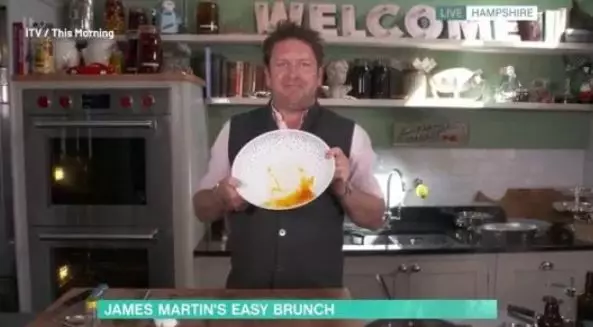 The TV chef was embarrassed when his eggs split.