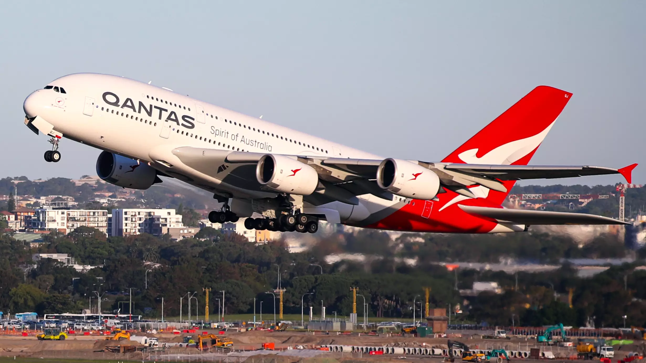 Qantas Launches Mystery Day Flights Around Australia