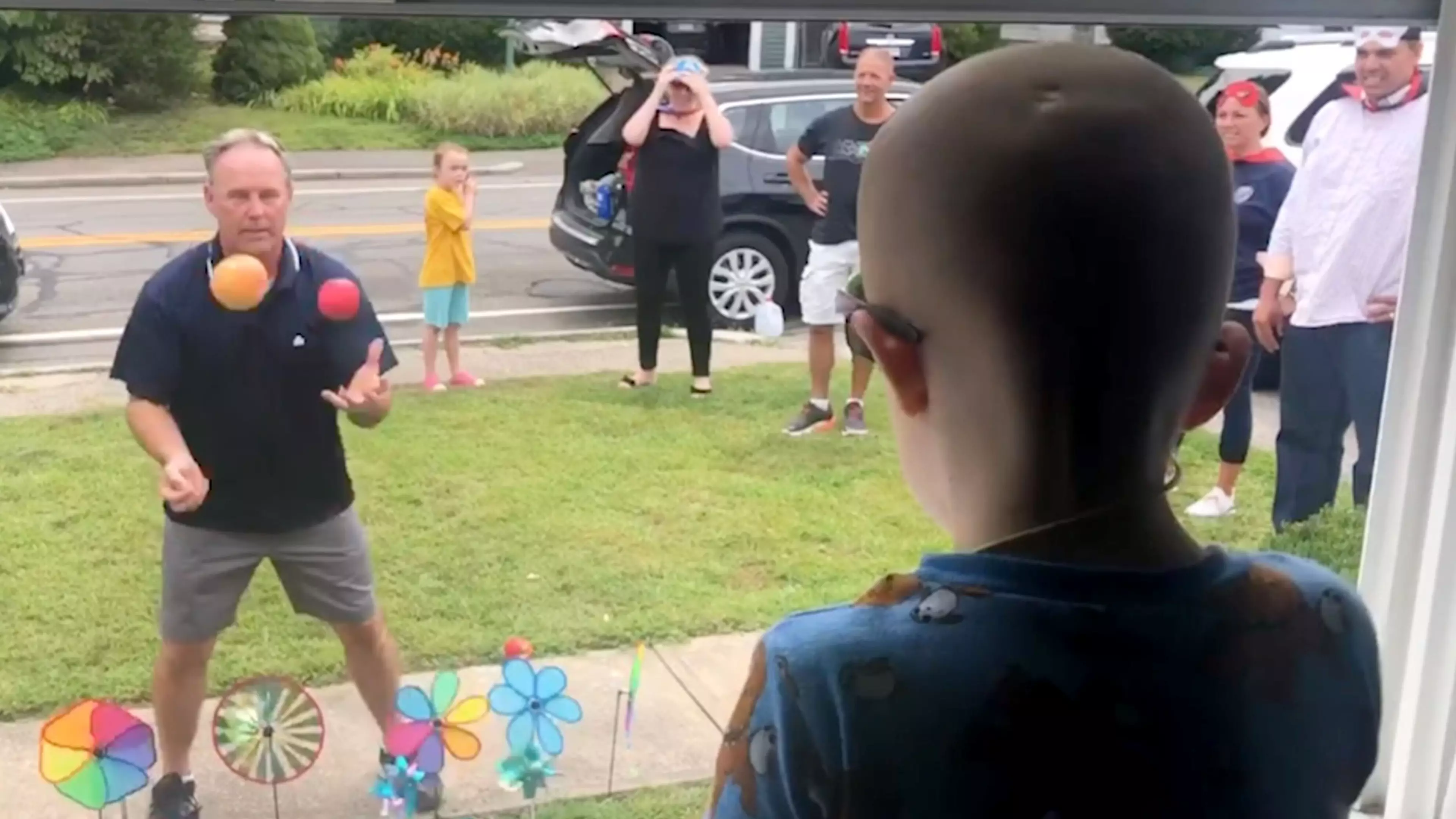 Neighbours Put On A Show For Housebound Boy With Cancer By Performing Magic Tricks And Singing Songs