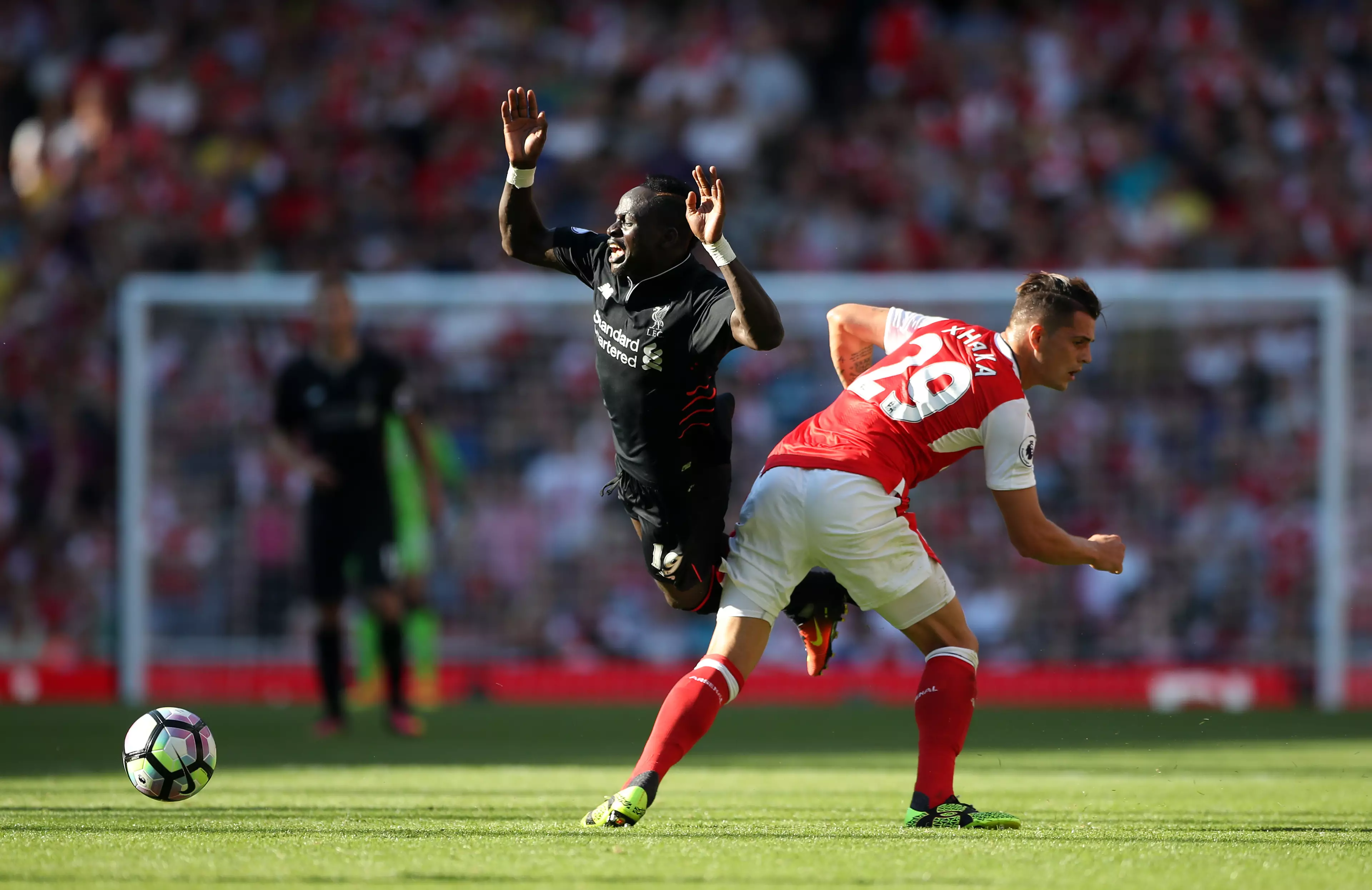 Granit Xhaka Sets Unwanted Premier League Record On Arsenal Debut