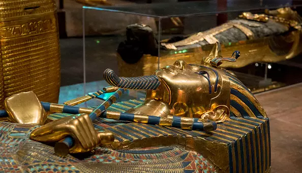 Archaeologists May Have Made The ‘Biggest Discovery Of The 21st Century’ Inside Tutankhamun’s Tomb