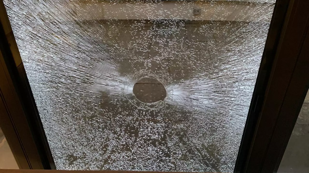 Teen Smashes Golf Ball Through Parents' Patio Window After Net Fails To Stop It