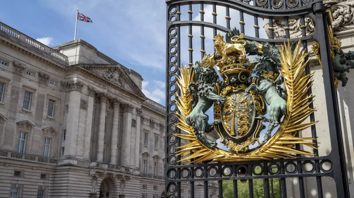 ​Buckingham Palace Is Looking For New Trainee Butler