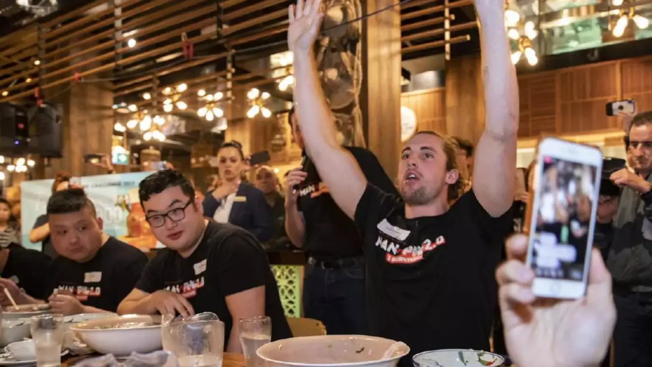 Man Wins $3,000 After Demolishing 2.8kg Pho Challenge And Setting Record Time