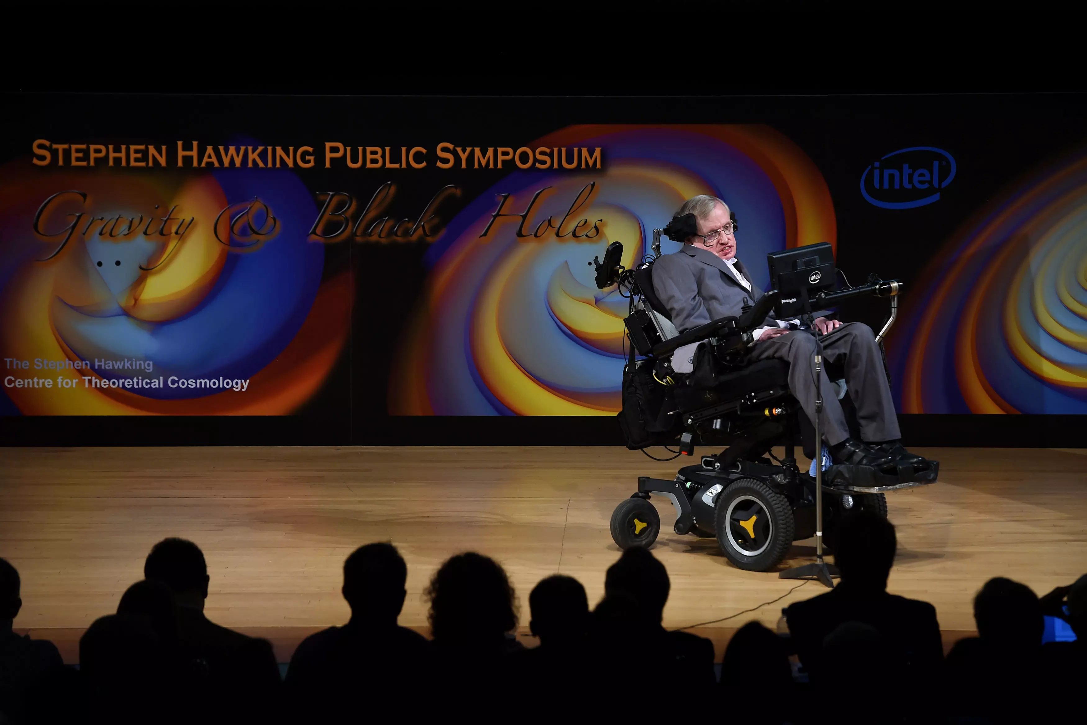 Professor Stephen Hawking giving a talk in 2016.