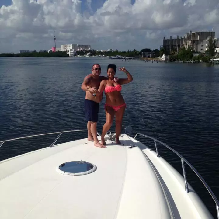 Thomas and Colleen Campbell enjoying a yacht trip.
