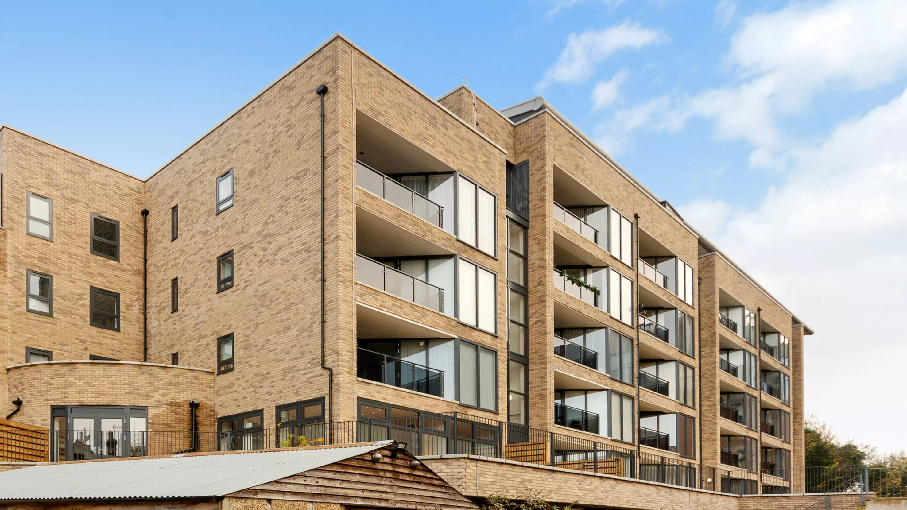 Brothers Raffle Two-Bedroom Luxury Apartment For Just £2