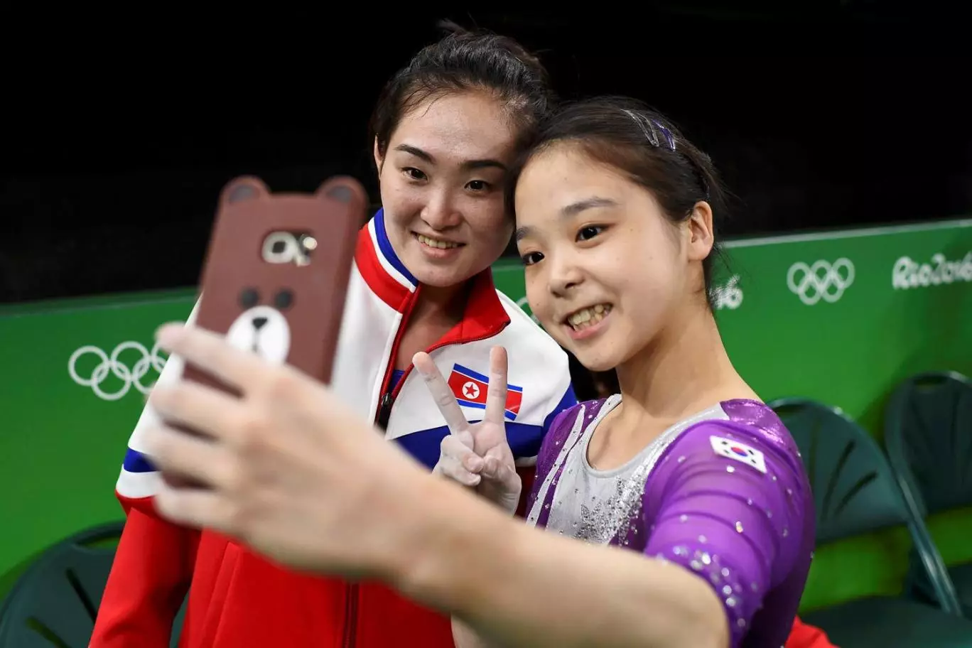 The Rio 2016 Selfie That Brought Two Countries At War Together