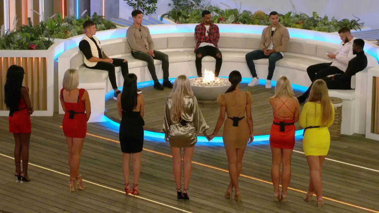 'Love Island' Will Start At 10pm Tonight After Being Delayed By One Hour 