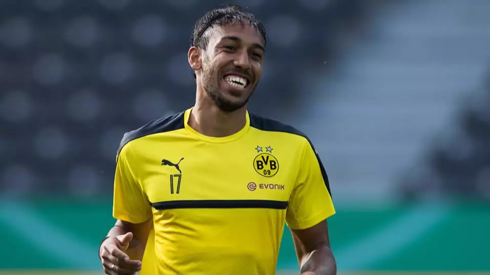 Liverpool CEO Issues Perfect Response To Fan Who Wants Aubameyang 