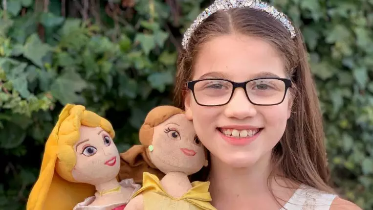 Little Girl Writes Letter To Disney Bosses Asking For More Princesses With Glasses