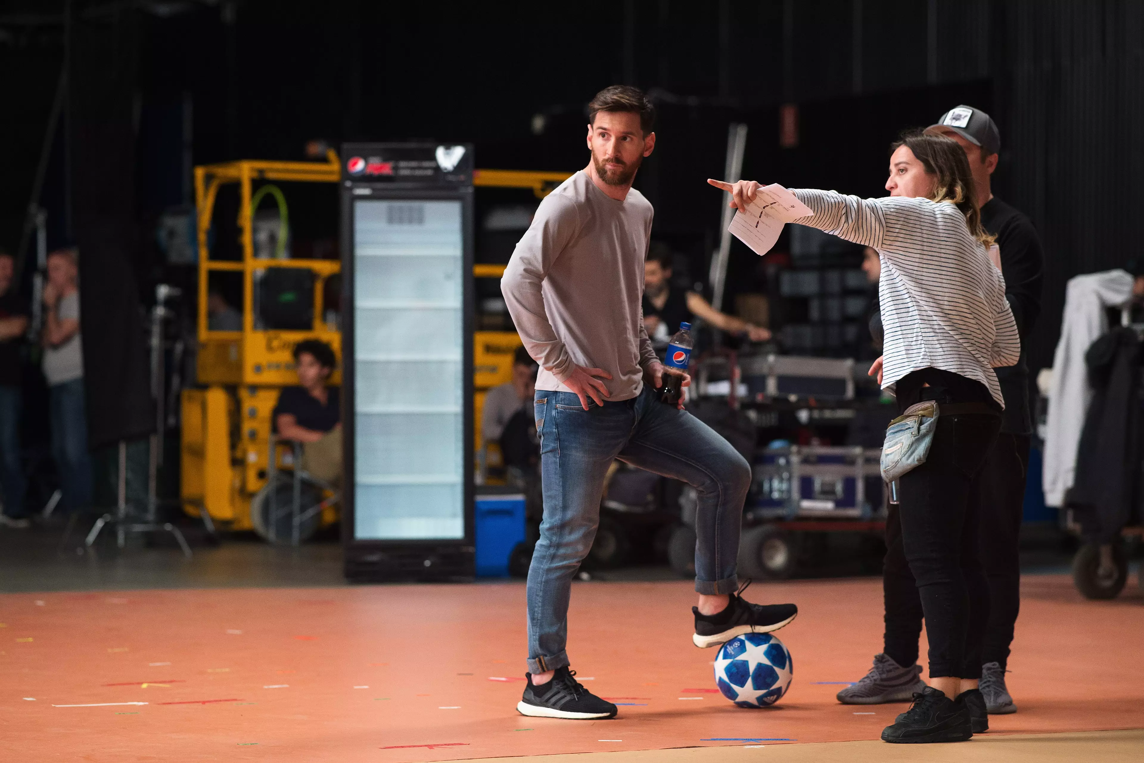 Messi on set of the new Pepsi ad. 