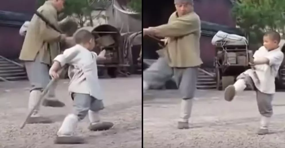 ​Incredible Video Shows Jackie Chan Learn Shaolin Fighting Techniques From A Kid