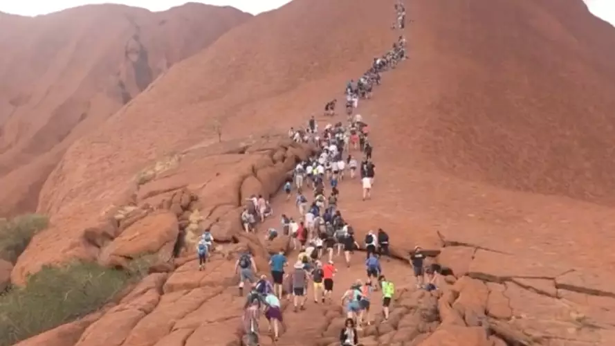Thousands Line Up To Climb Uluru As October 26 Deadline Looms