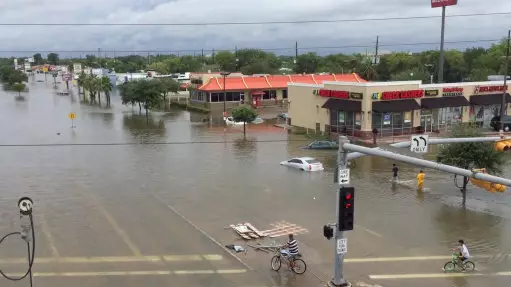 The Kardashians Make Huge Donation To Victims Of Houston Flooding