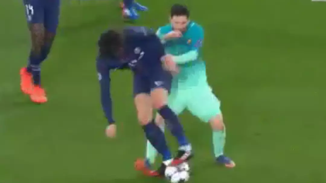 You May Have Missed Adrien Rabiot Humiliating Lionel Messi With Cheeky Nutmeg