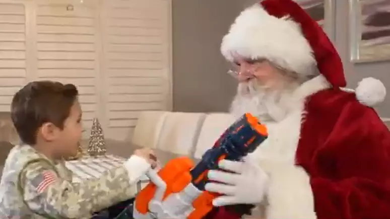 Boy Denied Nerf Gun By Santa Given Toy Rifles By NRA