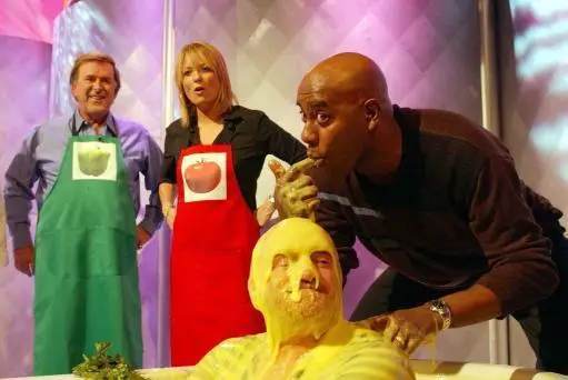 TV chef Anthony Worrall-Thompson, gets gunged by fellow chef Ainsley Harriott.