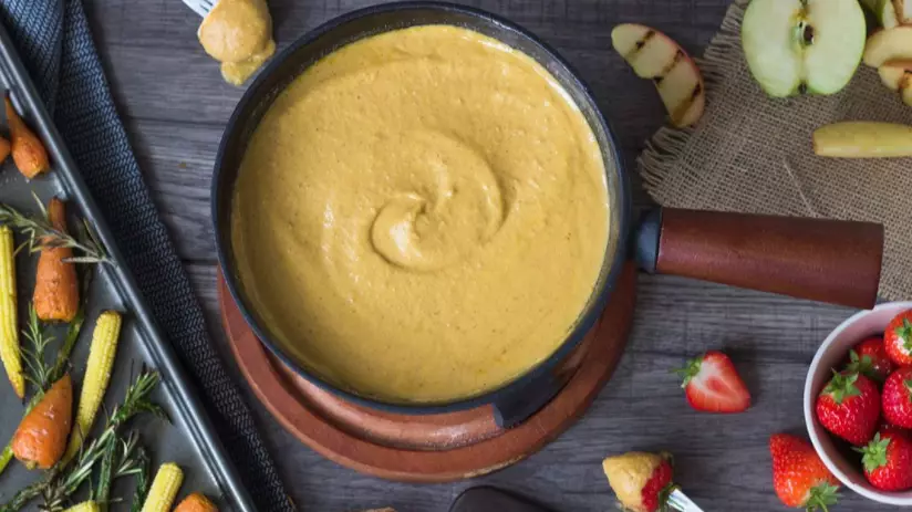 There's Going To Be A Peanut Butter Fondue Bar In London