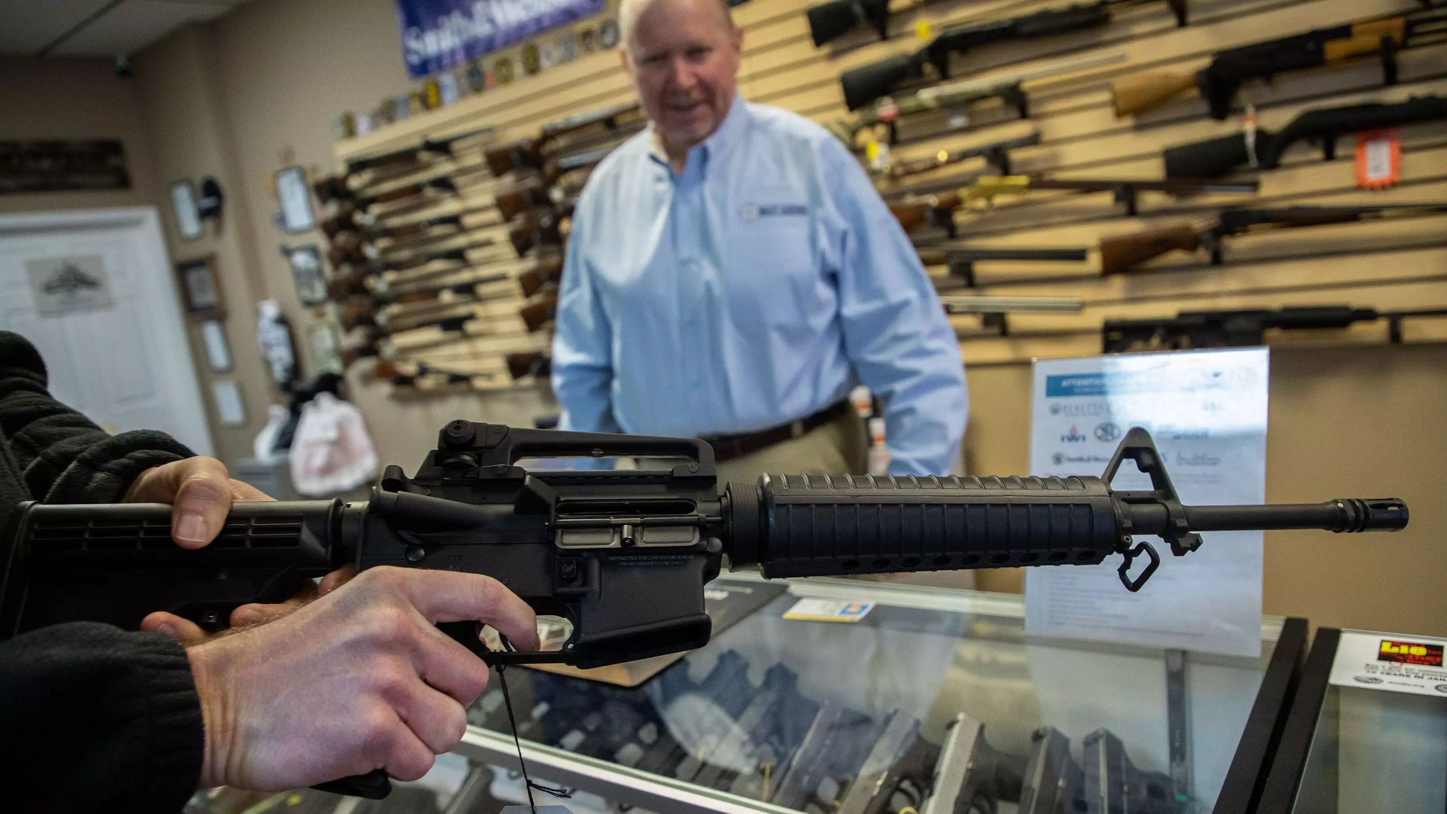 US Gun Stores Are Running Out Of Weapons And Ammo Ahead Of Biden's Inauguration