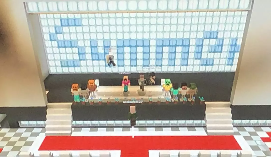 'Minecraft' graduation ceremony /