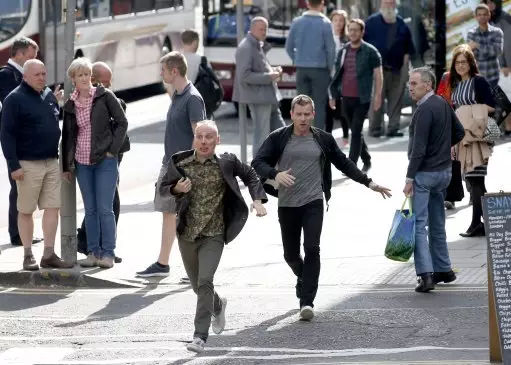 Footage Emerges Of Ewan McGregor And Ewen Bremner Filming A Scene For Trainspotting Sequel