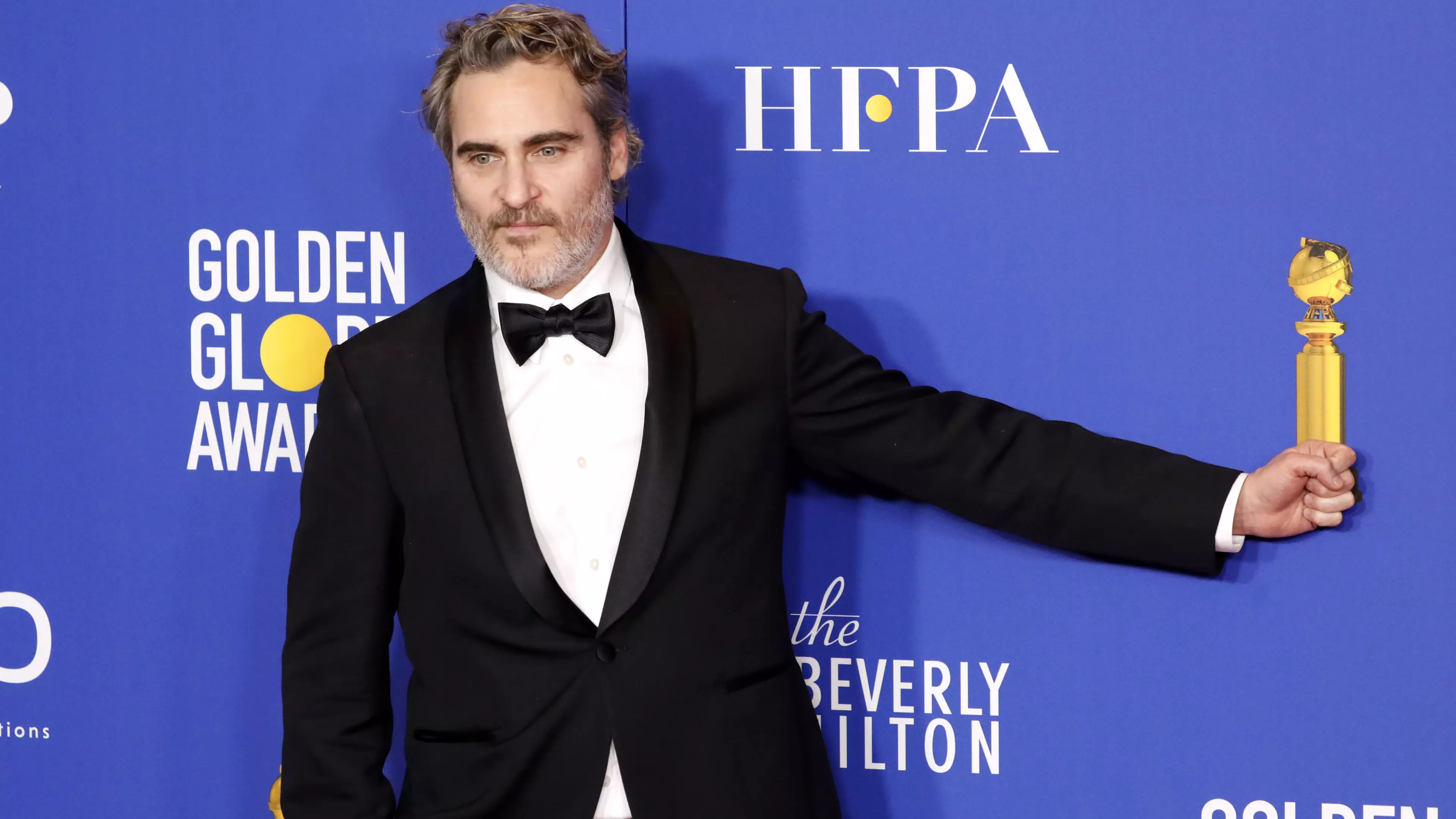 Joaquin Phoenix Will Wear Same Tuxedo To Every Awards Show This Year To 'Reduce Waste'