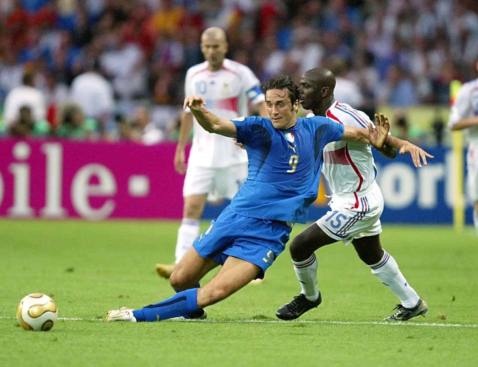 Luca Toni was part of the Italy team which won the 2006 World Cup