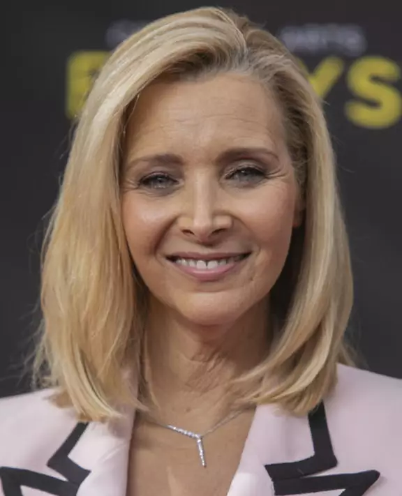 Lisa Kudrow says the Friends cast wouldn't be all white today.