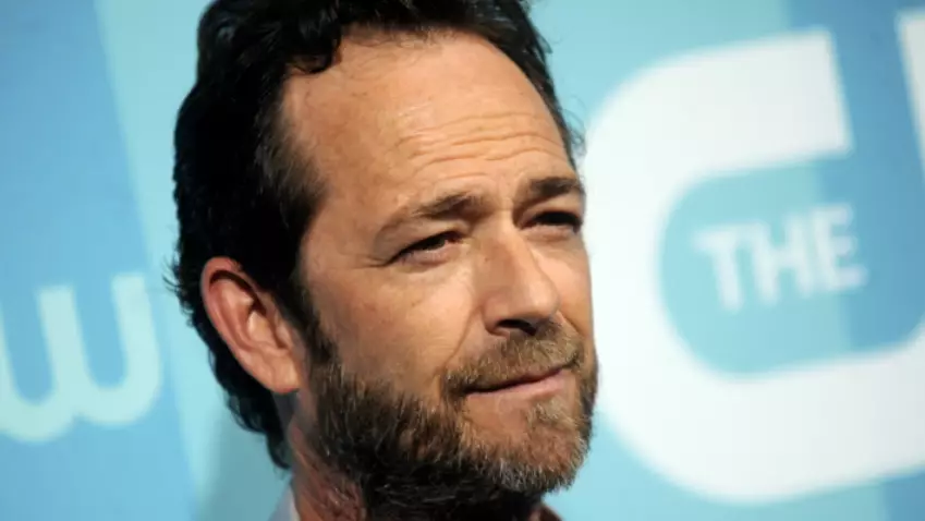 Tributes To Luke Perry Reveal He Was A 'True Gent'
