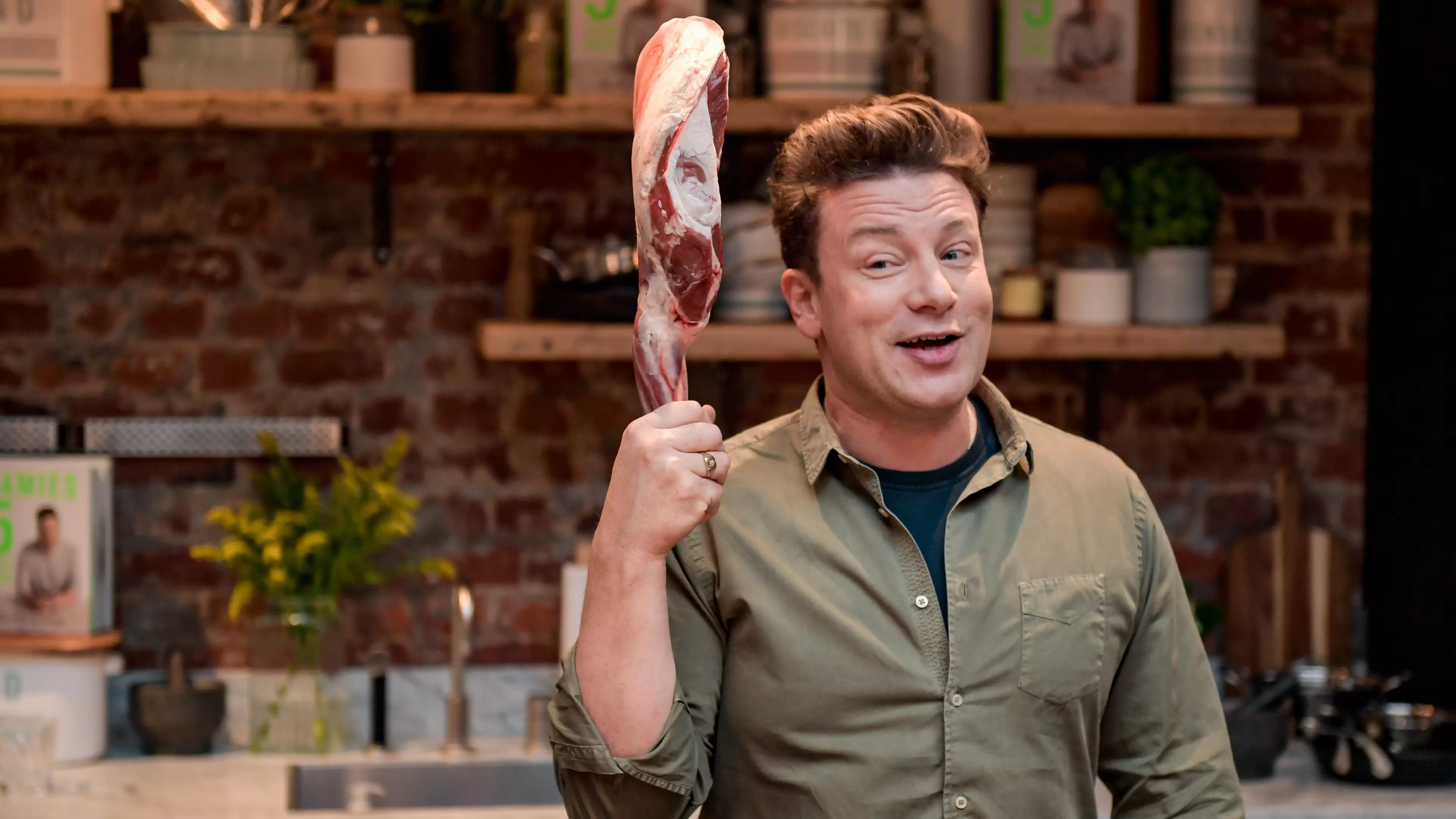 Jamie Oliver Tackles An Alleged Burglar At His North London Mansion