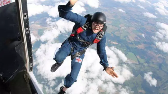 Ex-Paratrooper Hoping To Jump 200 Feet From Helicopter Without A Parachute