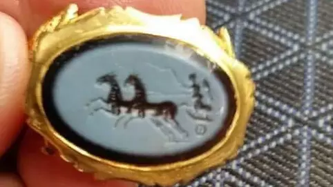 Treasure Hunter Finds 1,800-Year Old Roman Signet Ring In Somerset  
